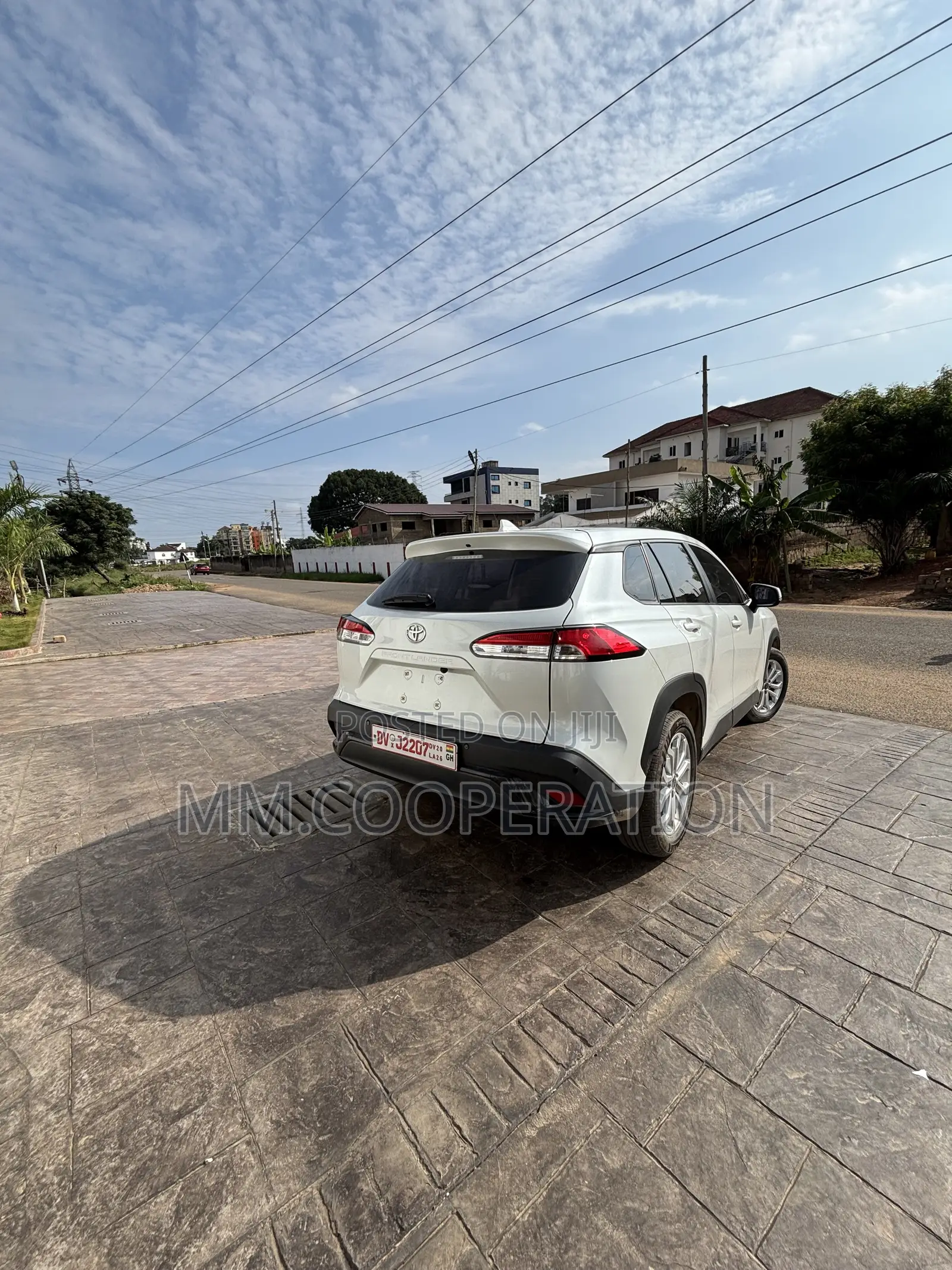 Toyota Frontlander 2.0 Hybrid FWD 2022 White