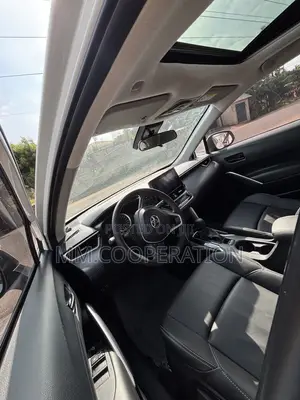 Toyota Frontlander 2.0 Hybrid FWD 2022 White