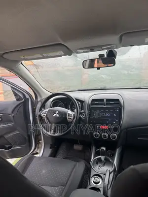 Mitsubishi Outlander Sport ES 2011 Silver