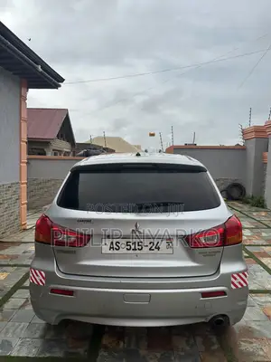 Mitsubishi Outlander Sport ES 2011 Silver
