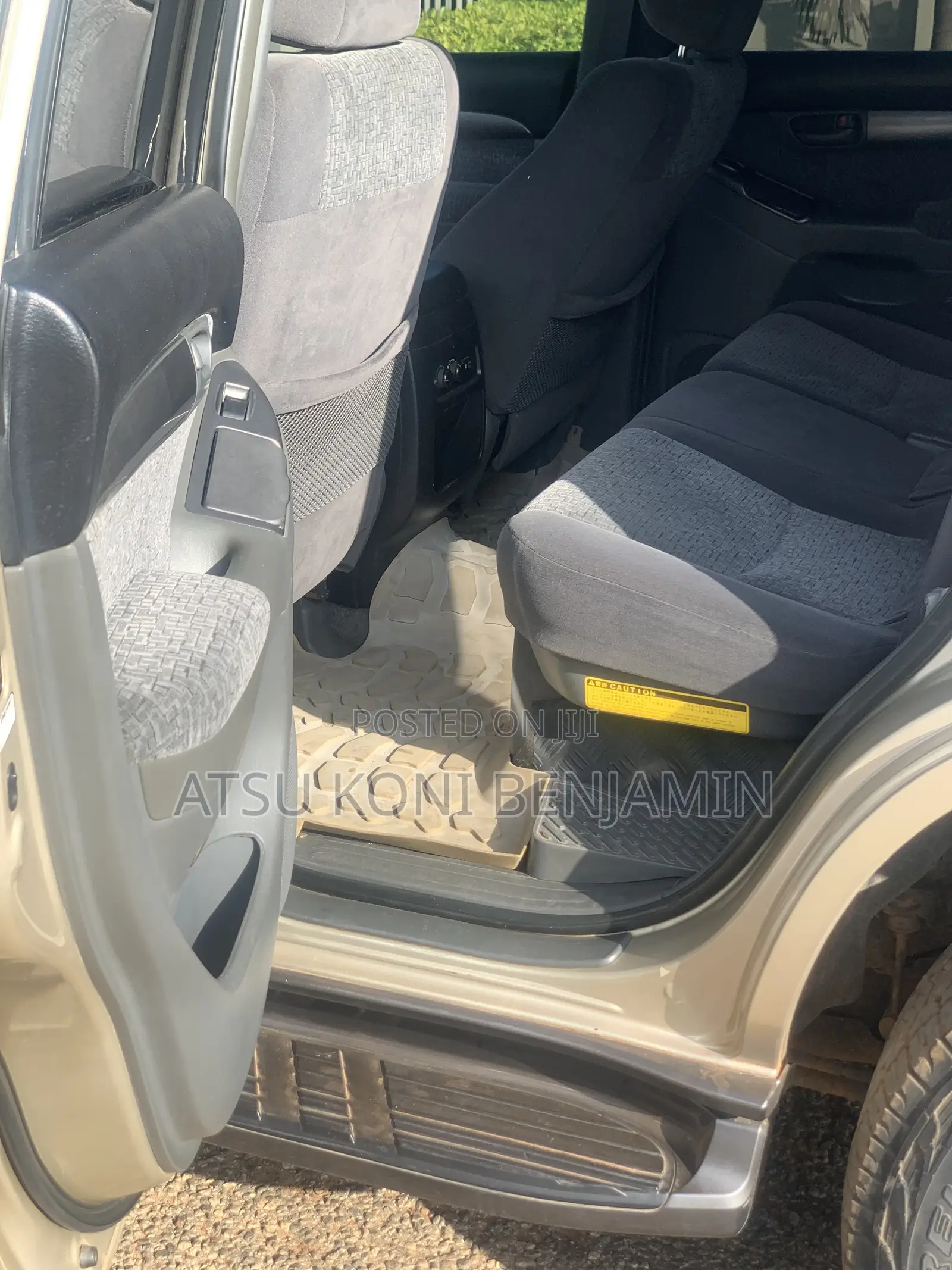 Toyota Land Cruiser Prado 3.0 D-4D 3dr 2008 Beige