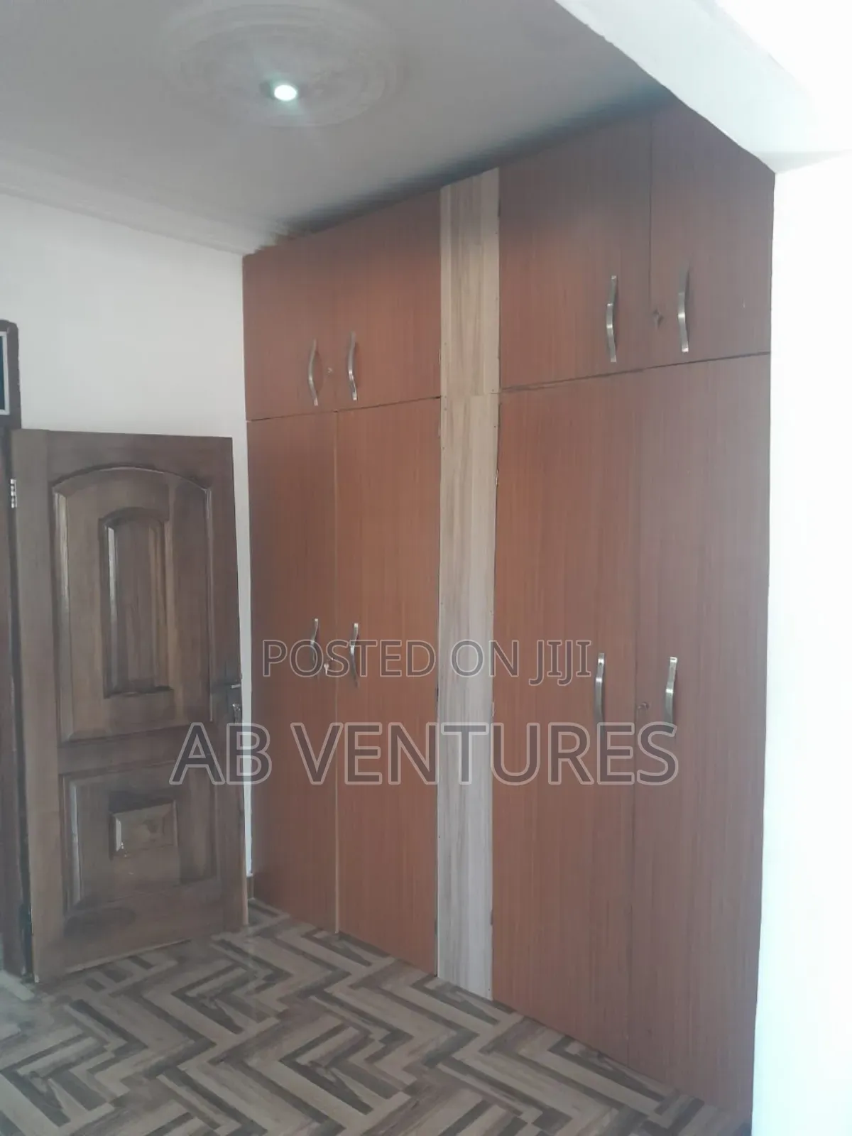 5bdrm Apartment in Ab Ventures, Dodowa for rent