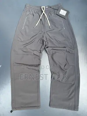 Hard Joggers and Side Pocket