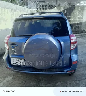Toyota RAV4 2007 Blue