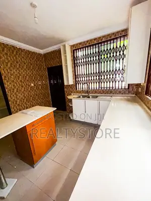 3bdrm Duplex in Abokobi, Accra Metropolitan for sale