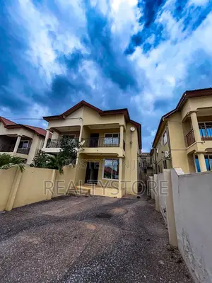 3bdrm Duplex in Abokobi, Accra Metropolitan for sale