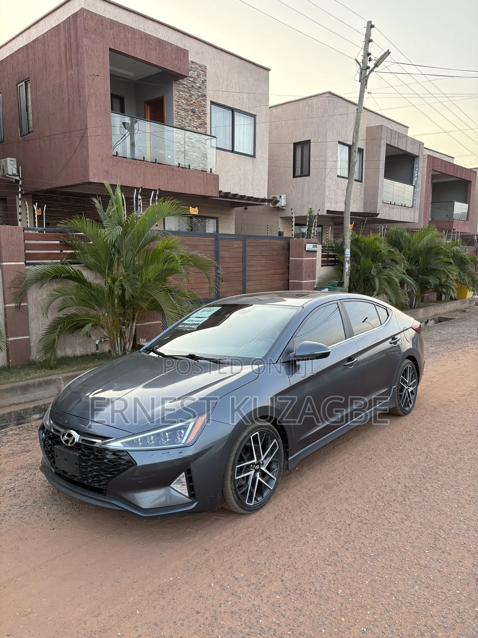 Hyundai Elantra 2020 Silver