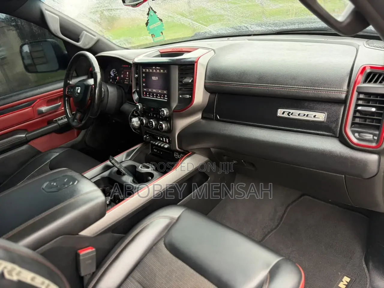 RAM 1500 Rebel Crew Cab 5.6 ft SB 2023 Silver