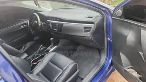 Toyota Corolla 2016 Blue