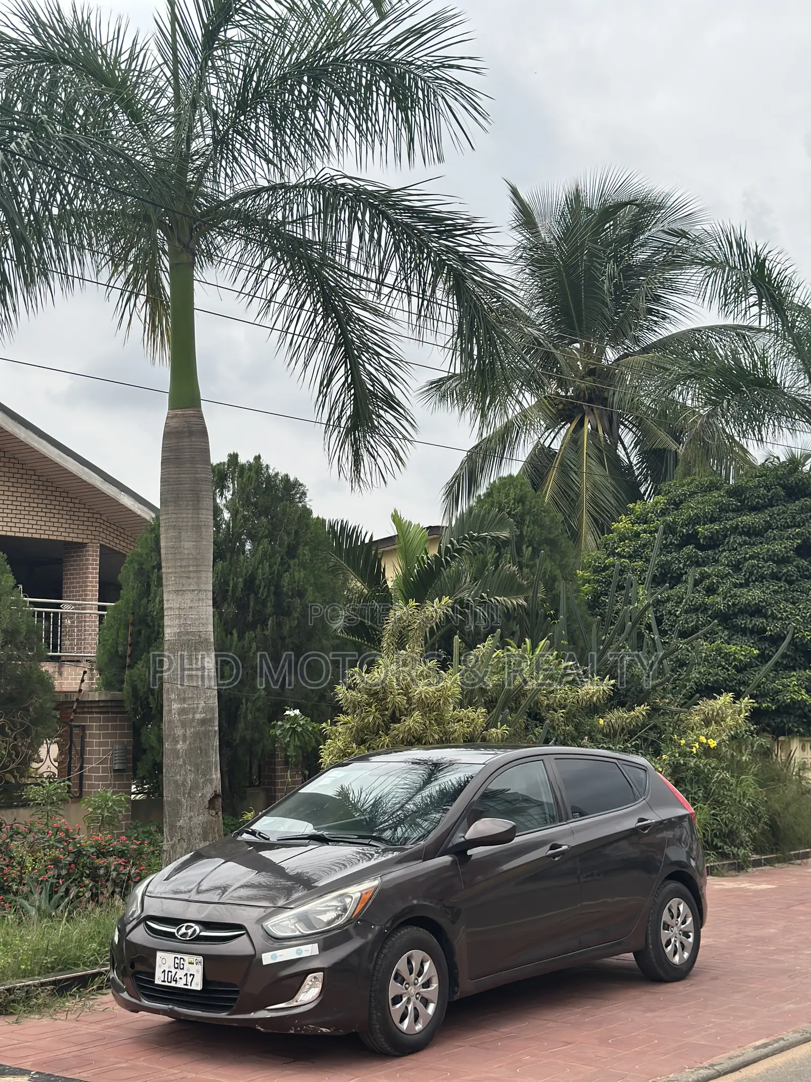 Hyundai Accent GS 4dr Hatchback (1.6L 4cyl 6A) 2015 Brown
