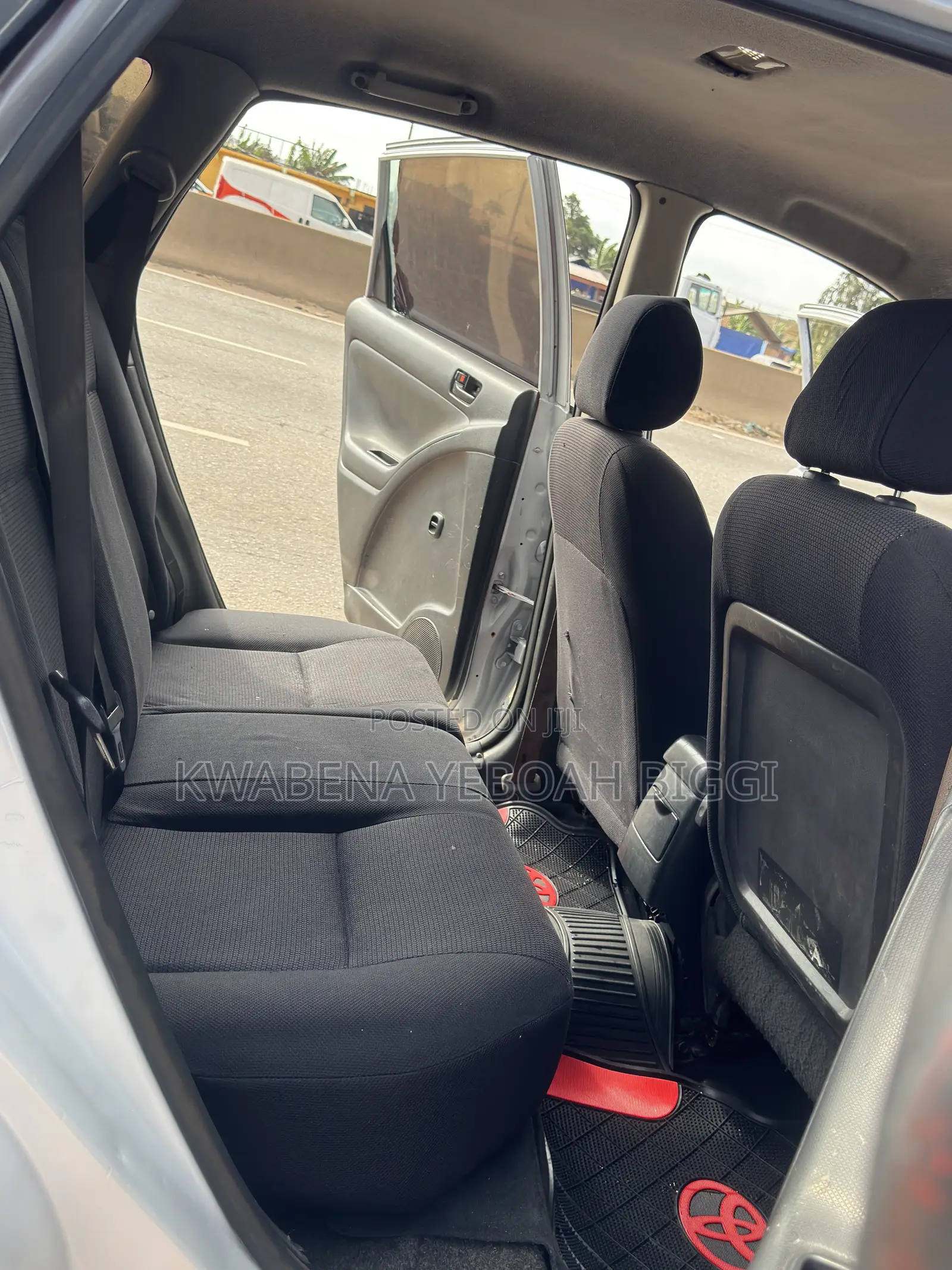 Pontiac Vibe 2008 Silver