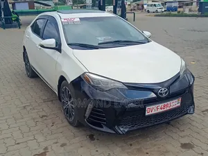 Toyota Corolla 2016 White