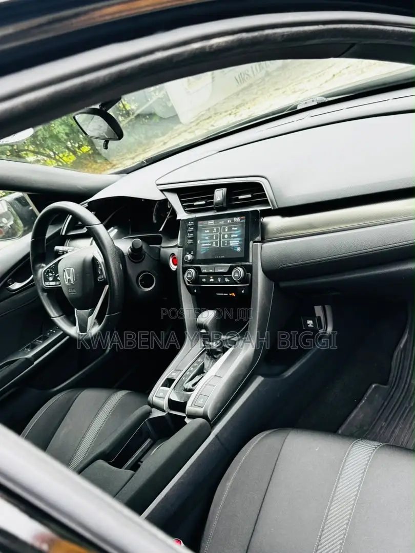Honda Civic Sport Hatchback 2019 Black