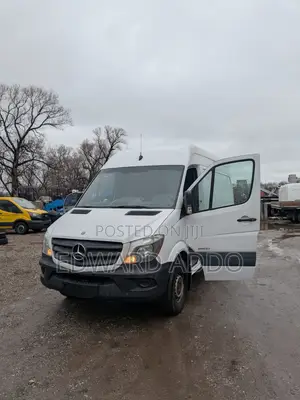 Mercedes-Benz Sprinter 2015 White