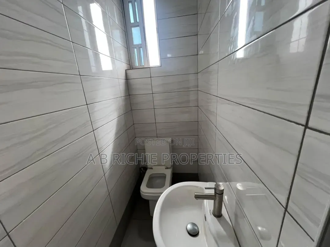 2bdrm Apartment in Ab Richie Properties, Tseaddo for rent