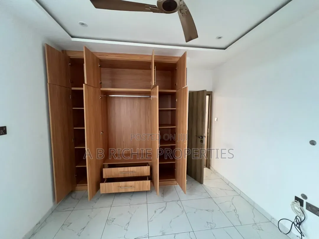2bdrm Apartment in Ab Richie Properties, Tseaddo for rent