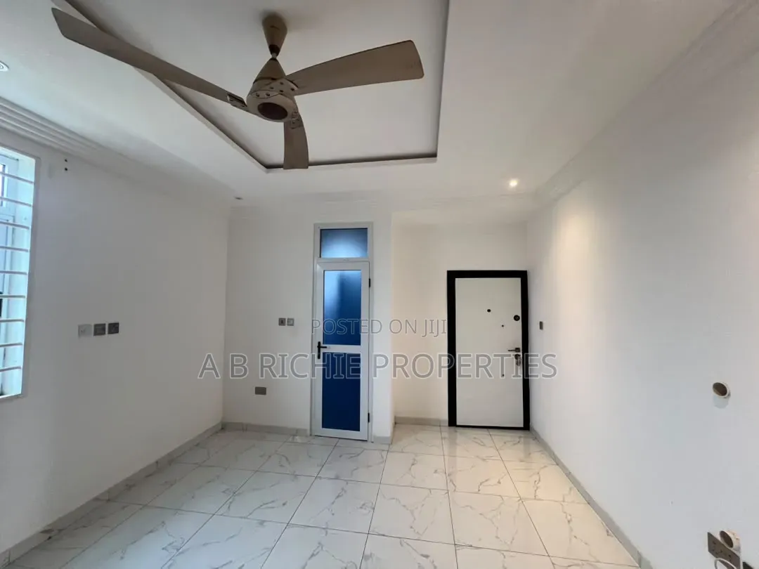 2bdrm Apartment in Ab Richie Properties, Tseaddo for rent