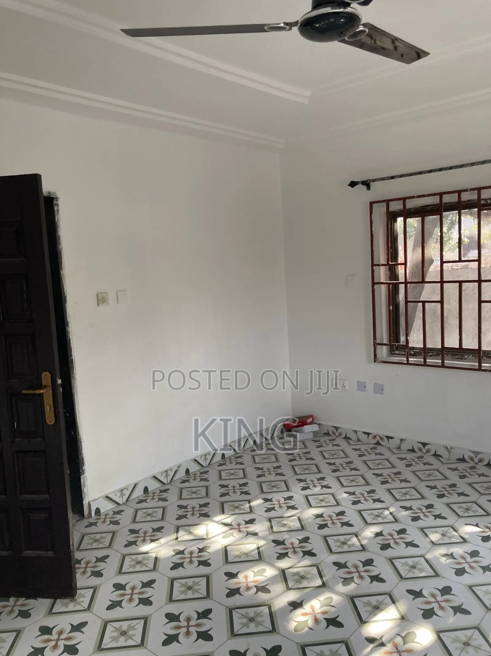4bdrm Bungalow in Mile 7 for rent