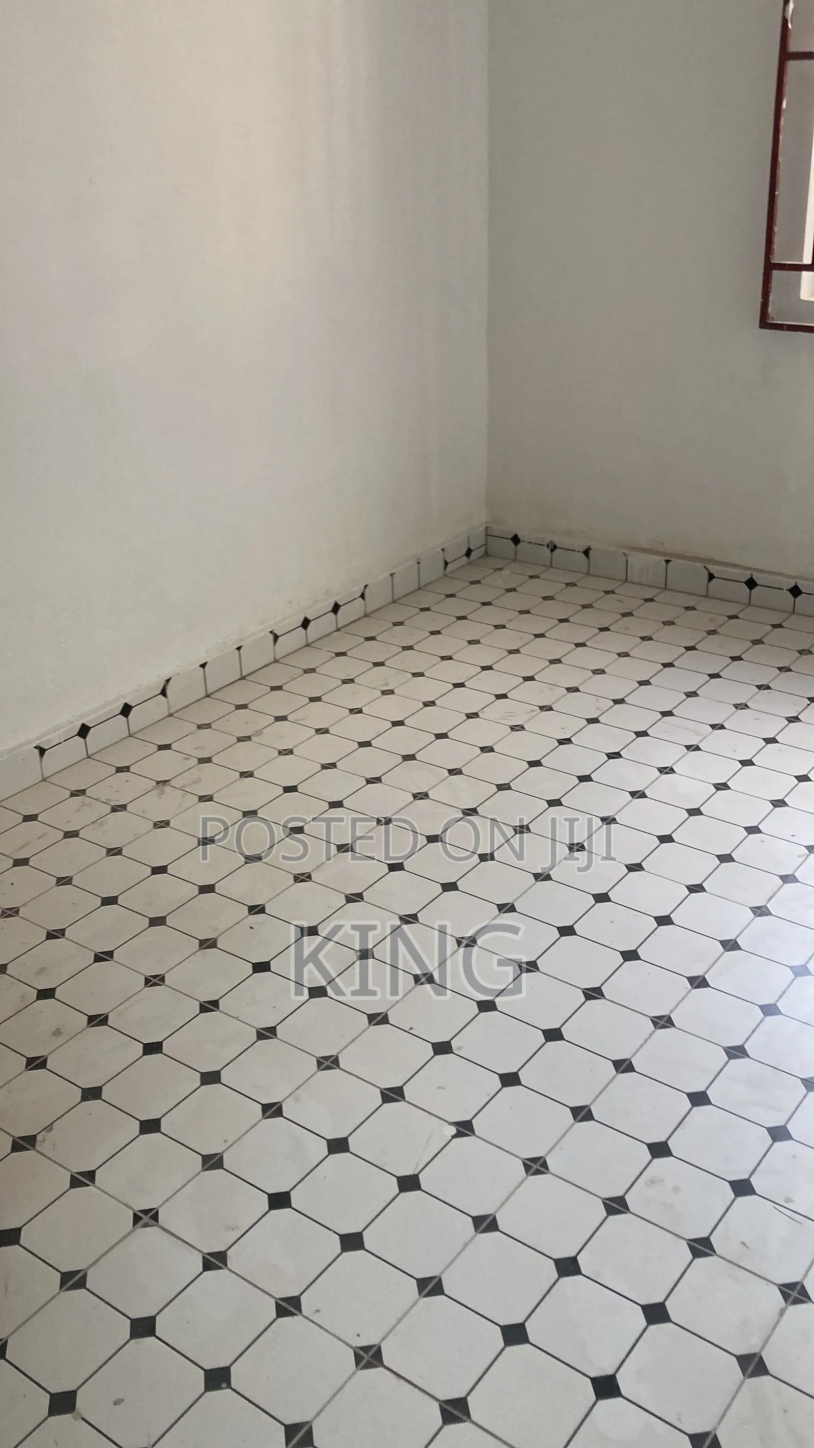 4bdrm Bungalow in Mile 7 for rent