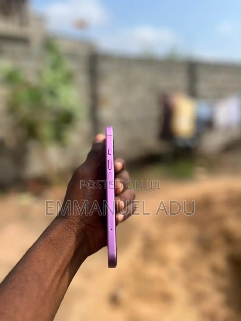 Apple iPhone 16 128 GB Pink