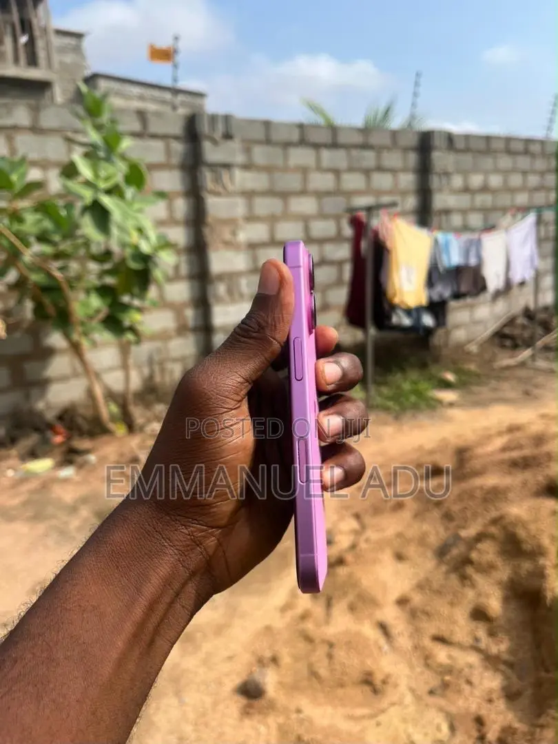 Apple iPhone 16 128 GB Pink