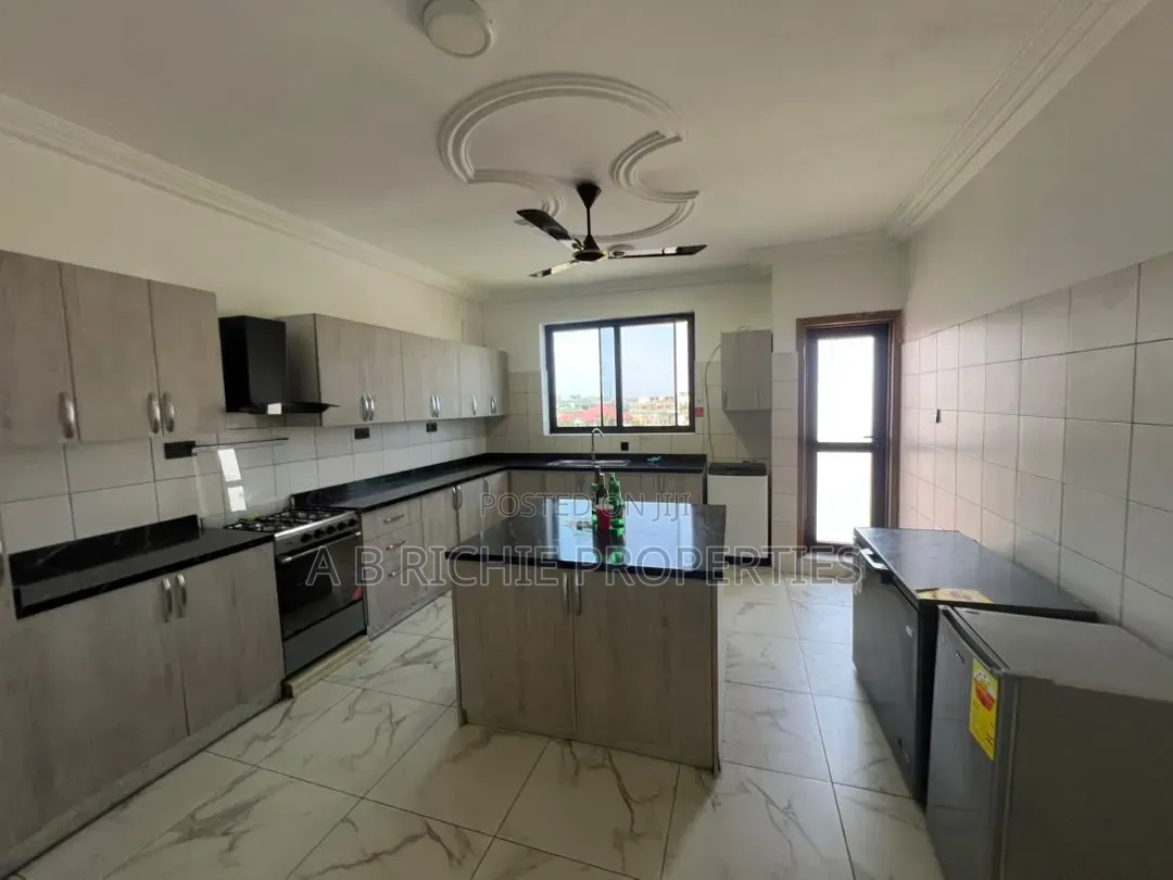 2bdrm Apartment in Ab Richie Properties, Tseaddo for rent
