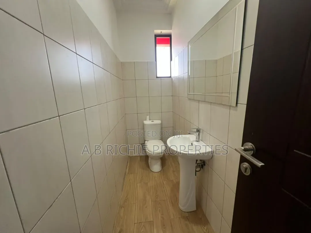 2bdrm Apartment in Ab Richie Properties, Tseaddo for rent
