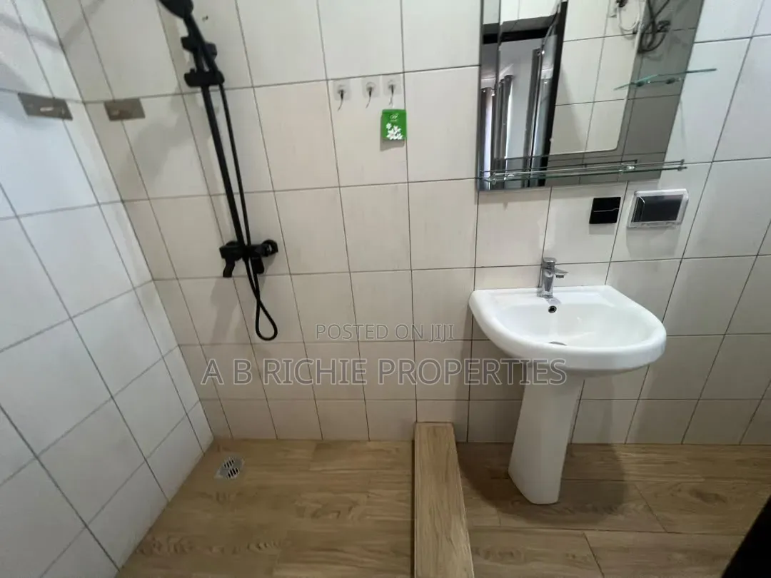 2bdrm Apartment in Ab Richie Properties, Tseaddo for rent