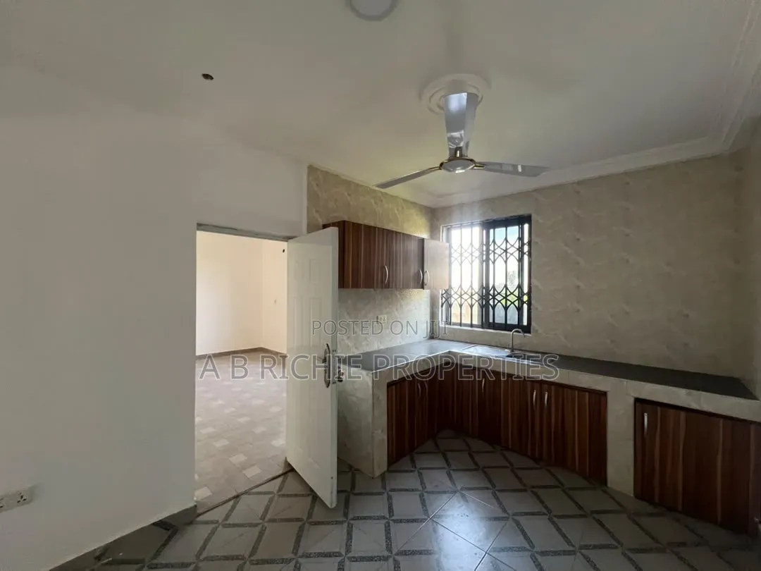 2bdrm Apartment in Ab Richie Properties, Tseaddo for rent