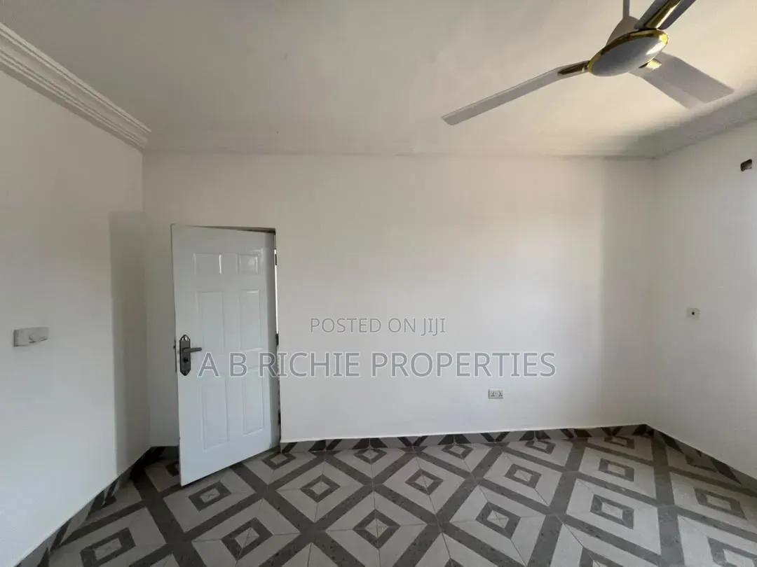 2bdrm Apartment in Ab Richie Properties, Tseaddo for rent