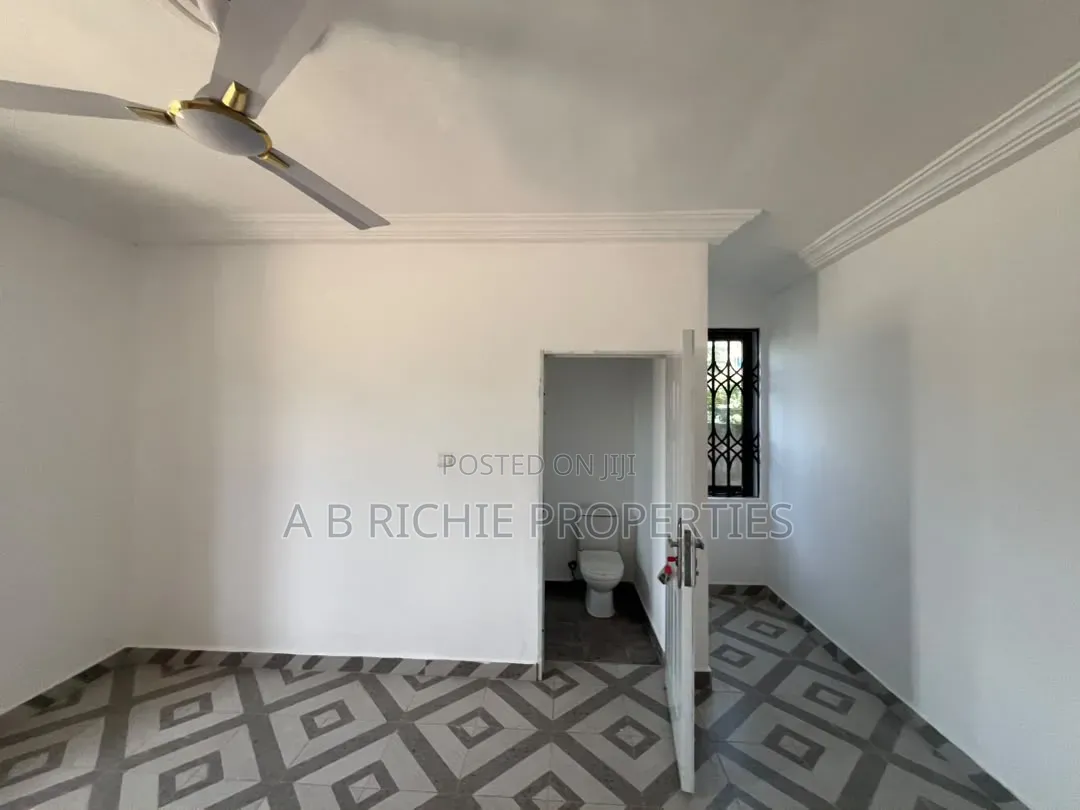 2bdrm Apartment in Ab Richie Properties, Tseaddo for rent