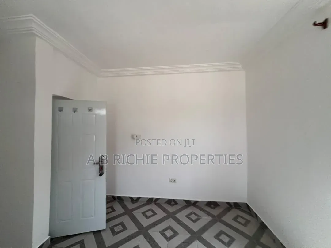 2bdrm Apartment in Ab Richie Properties, Tseaddo for rent