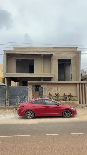 4bdrm House in Accra Metropolitan for sale