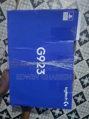 Logitech G923