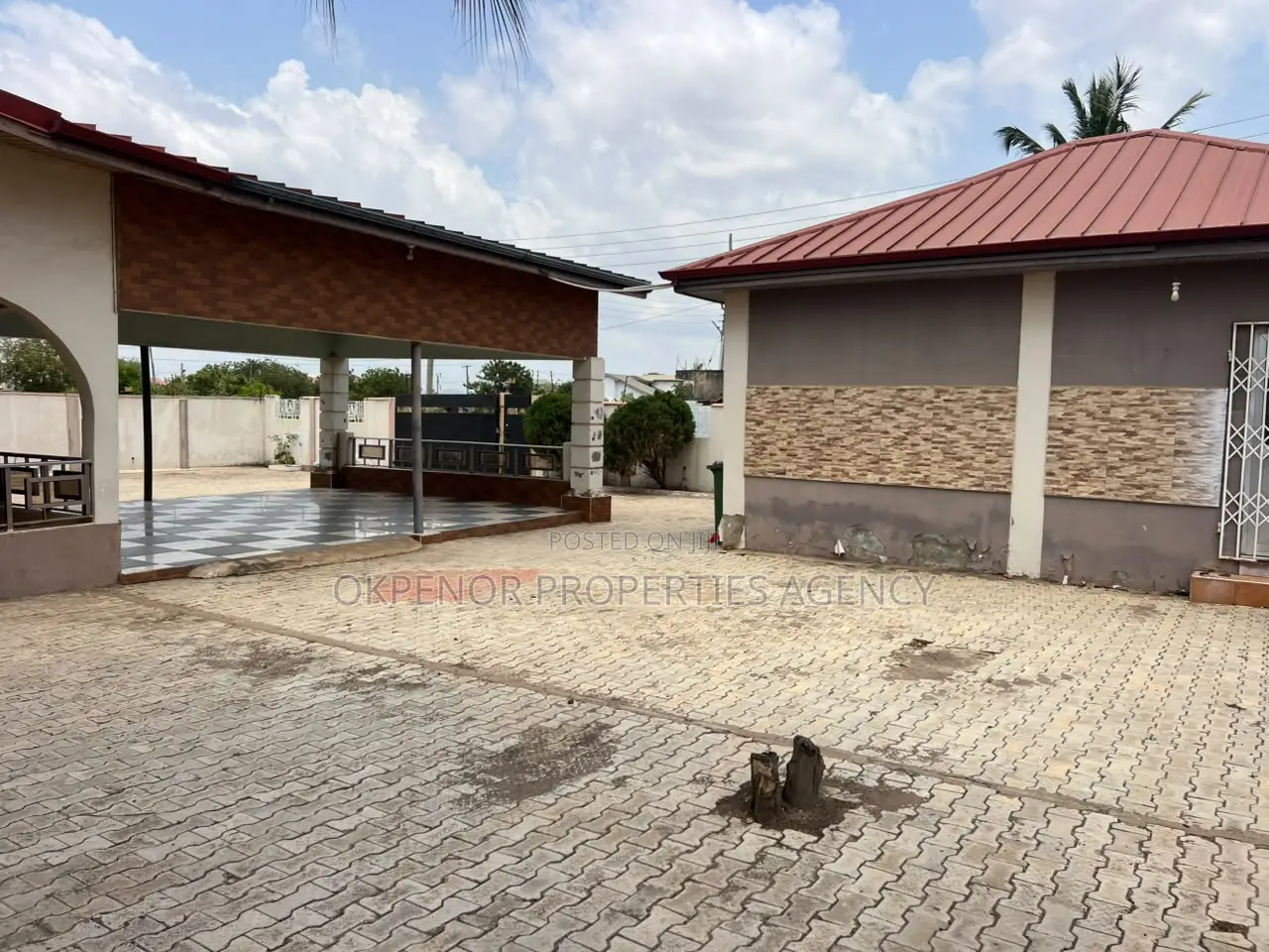 4bdrm House in Afienya, Tema Metropolitan for sale