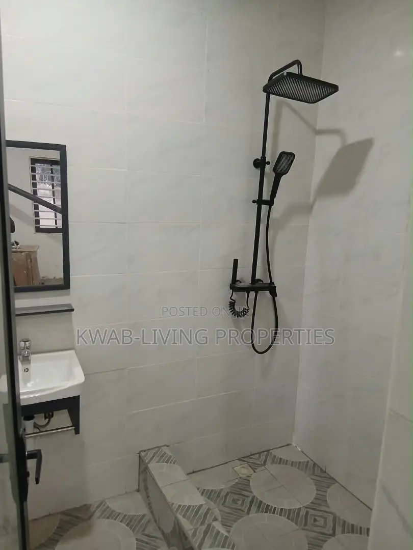 1bdrm Apartment in Oyarifa for rent