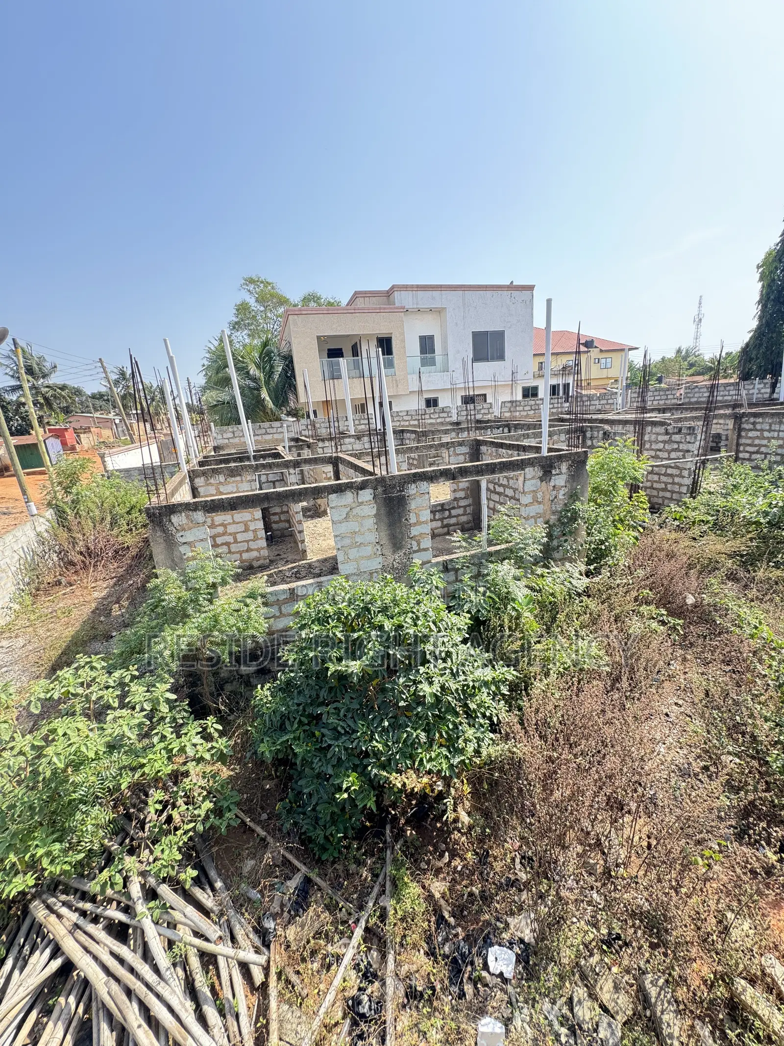 6bdrm House in Resideright, Fan Milk for sale