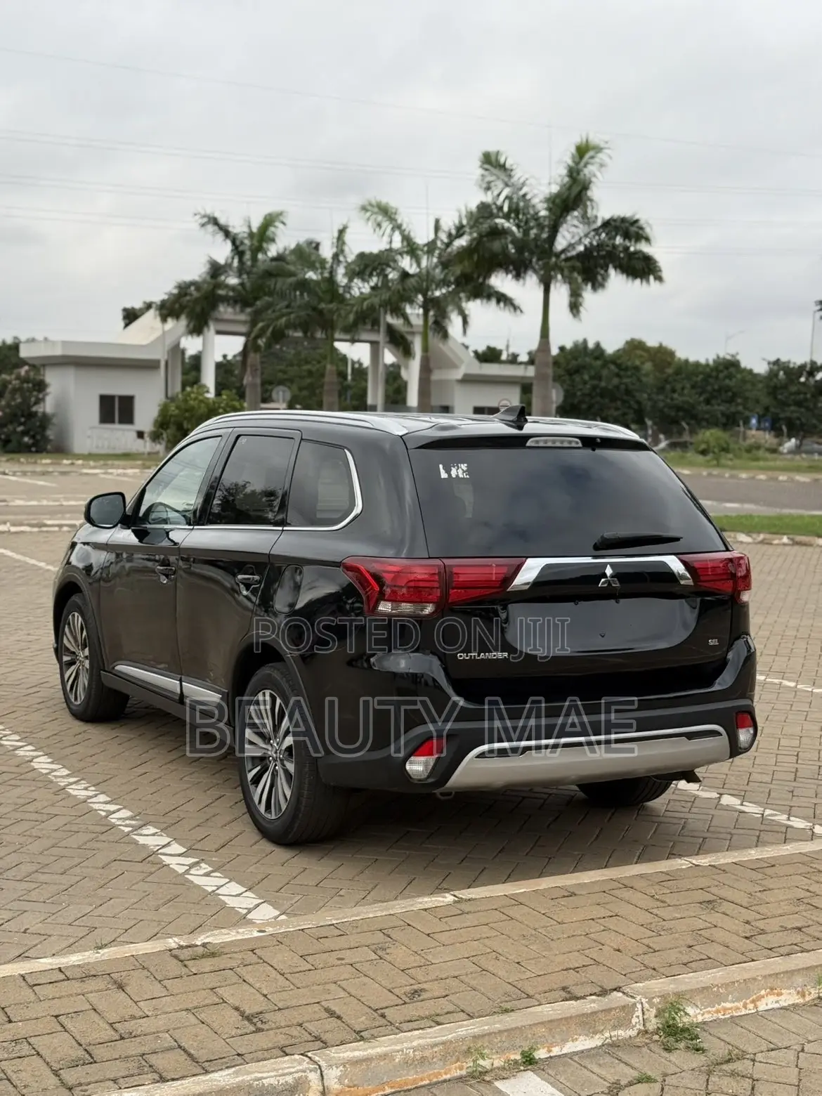 Mitsubishi Outlander Sport 2020 Black