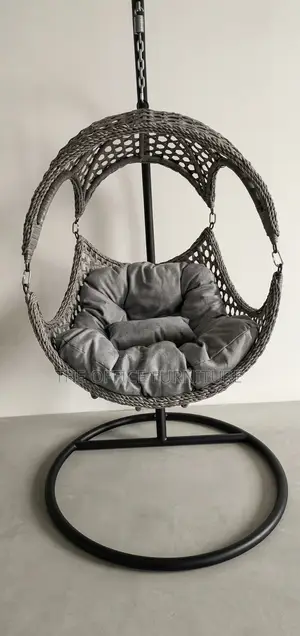 Wicker Hanging Egg Chair