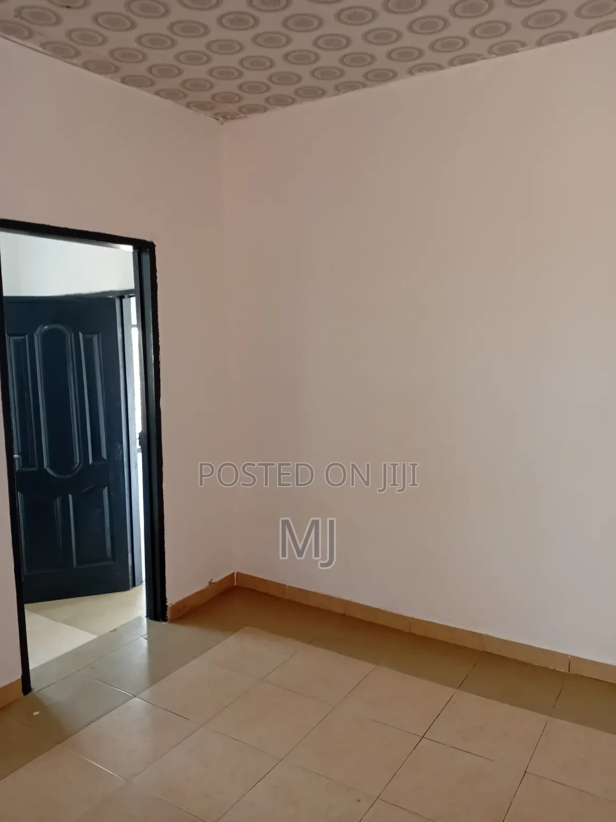 1bdrm Apartment in Mej, School Junction for rent