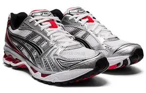 ASICS Gel-Kayano 14