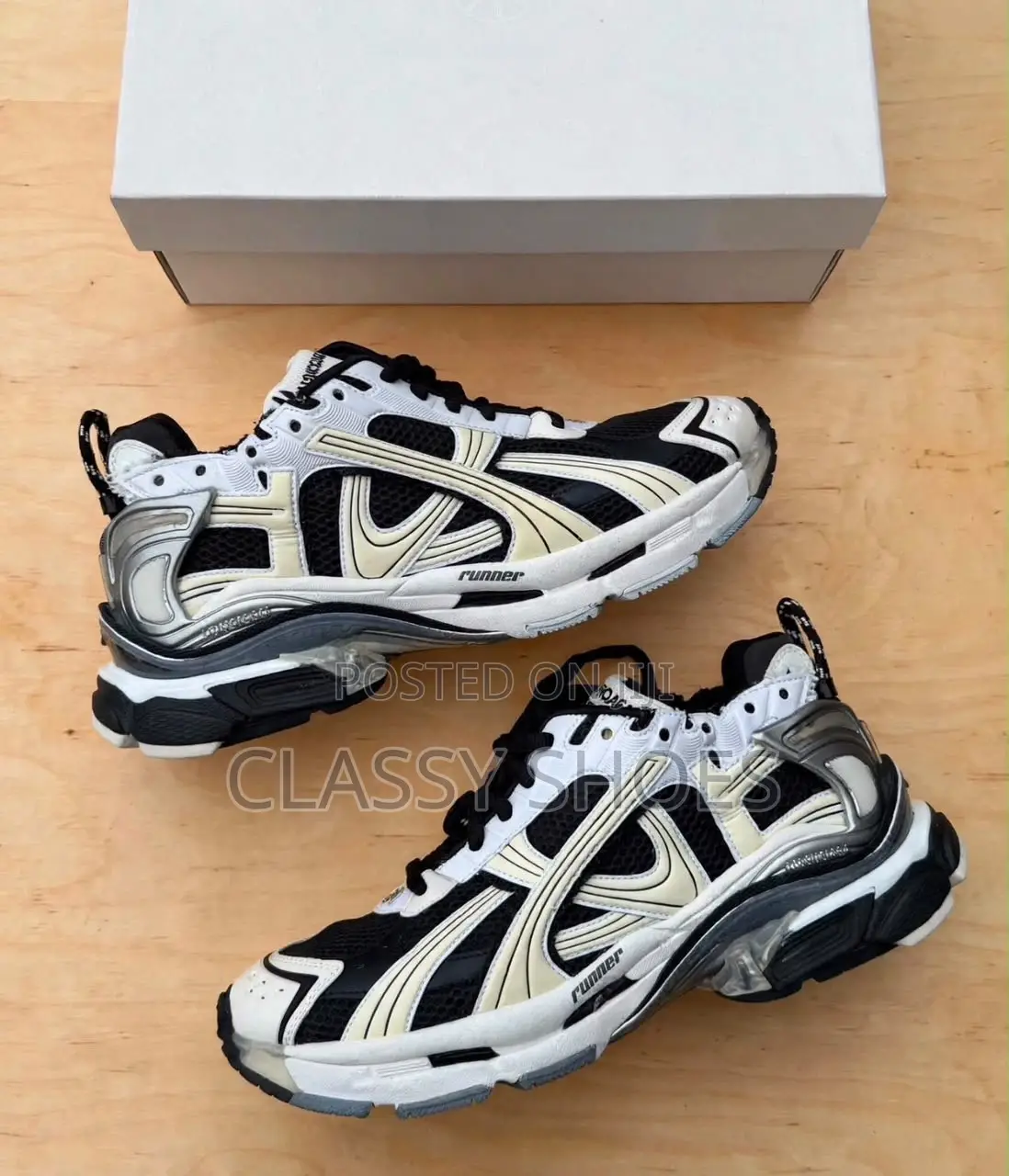 Balenciaga Runner