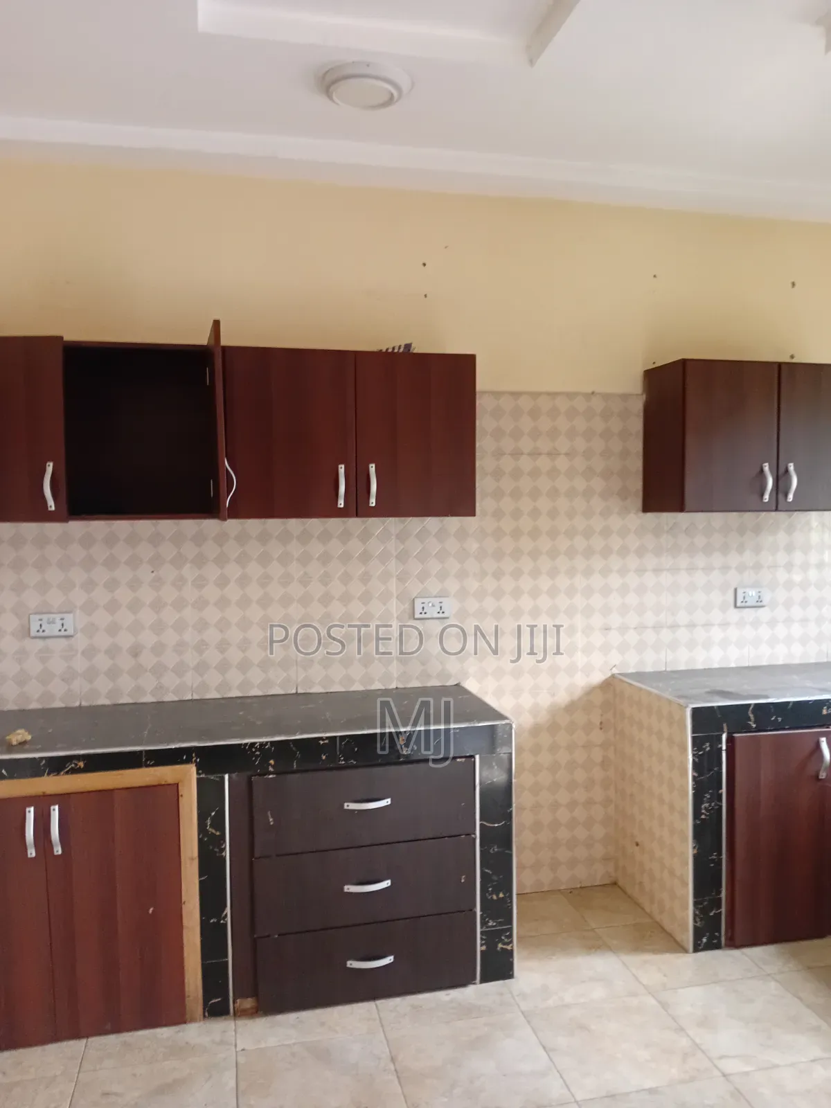 2bdrm Apartment in Mje, School Junction for rent