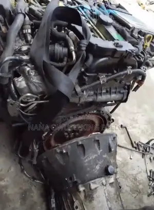 Mercedes Benz W304/C250/C300 Engines