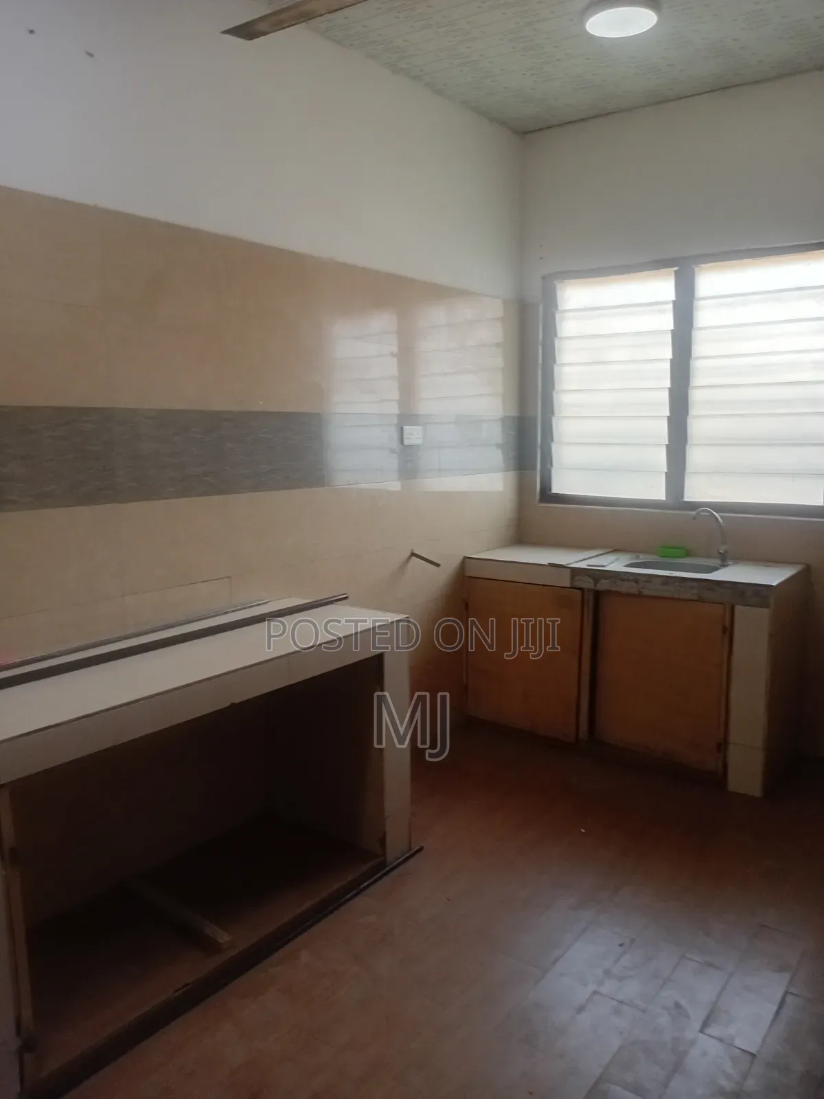 2bdrm House in Mje, School Junction for rent