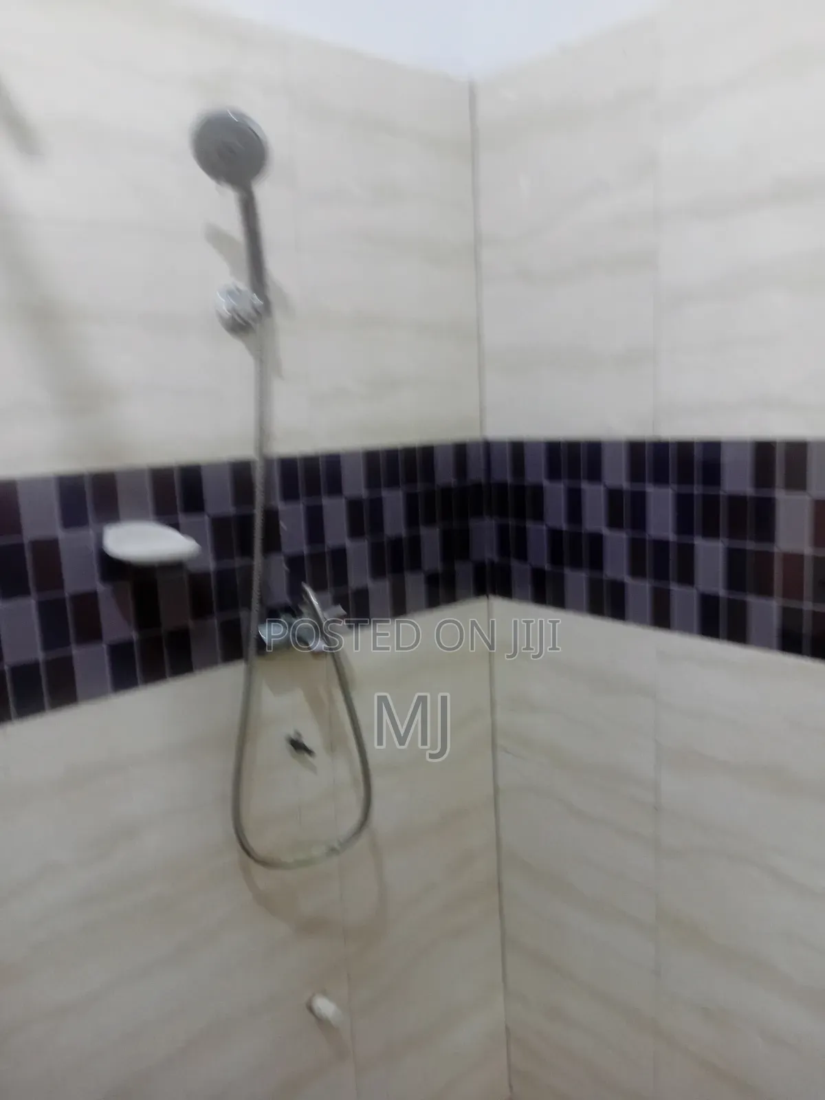 2bdrm House in Mje, School Junction for rent