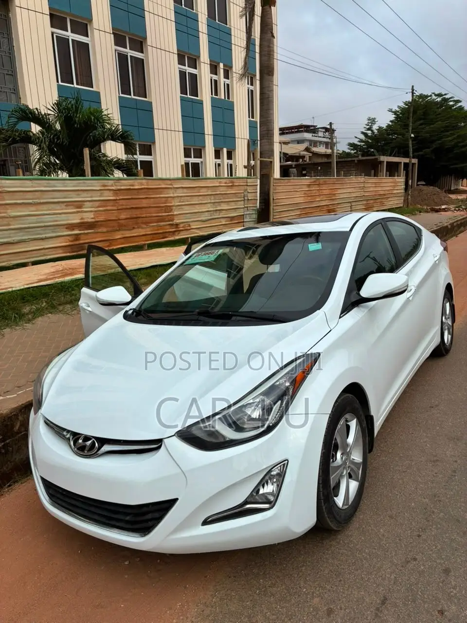 Hyundai Elantra 2016 White