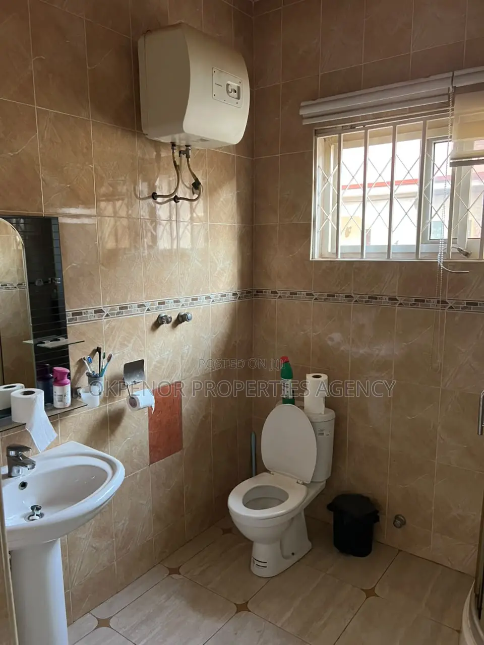 3bdrm House in Tema for sale