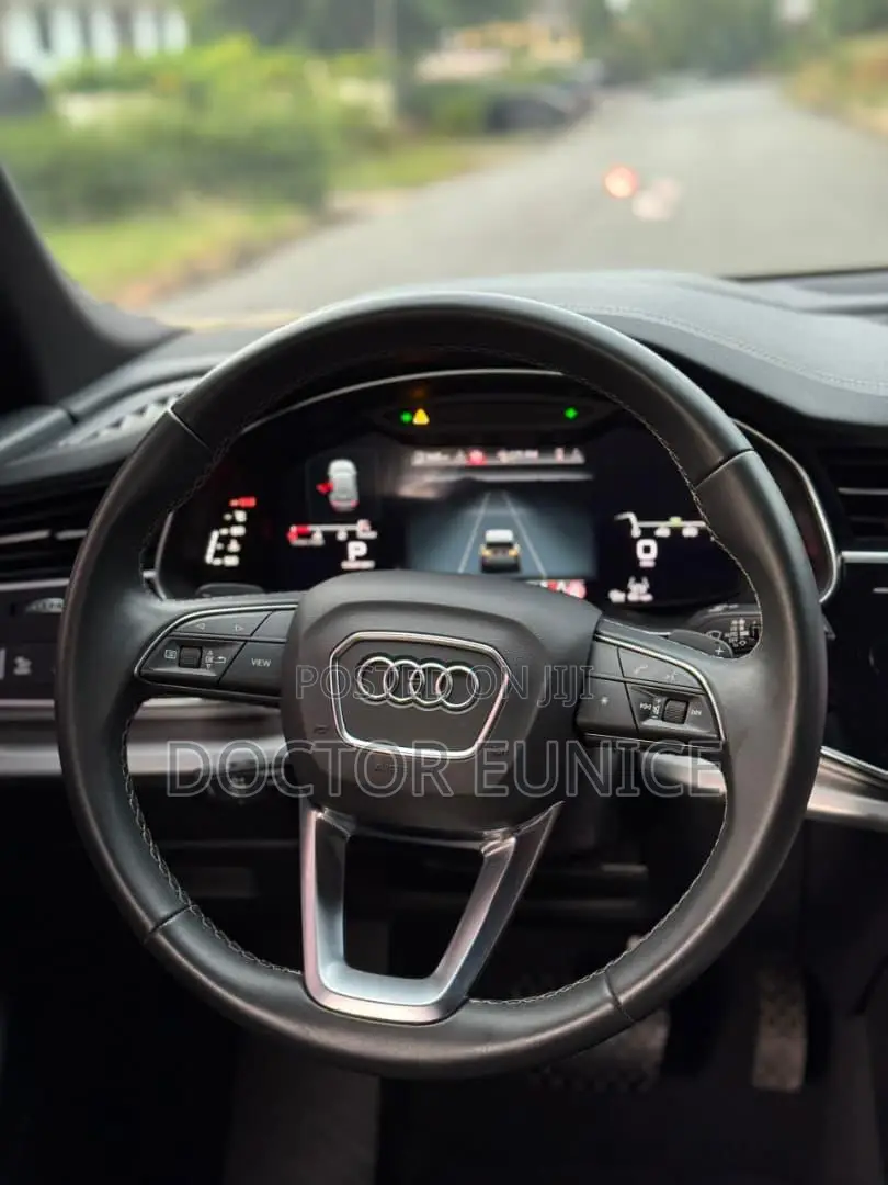 Audi Q8 Prestige 2025 Black