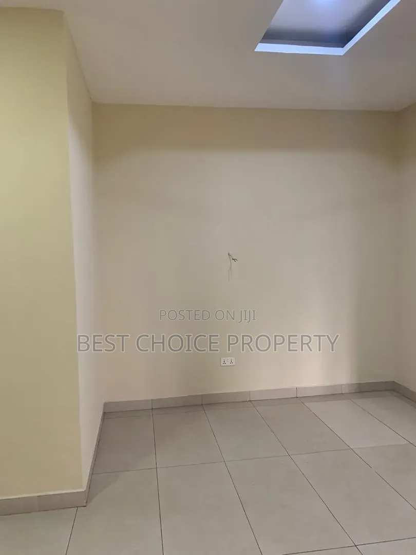 2bdrm Apartment in East Legon, A&C Mall Area for rent